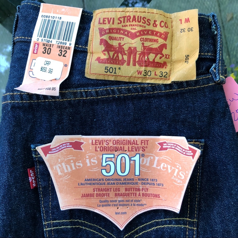 New with tags Levi’s 501 jeans dark wash 30/32